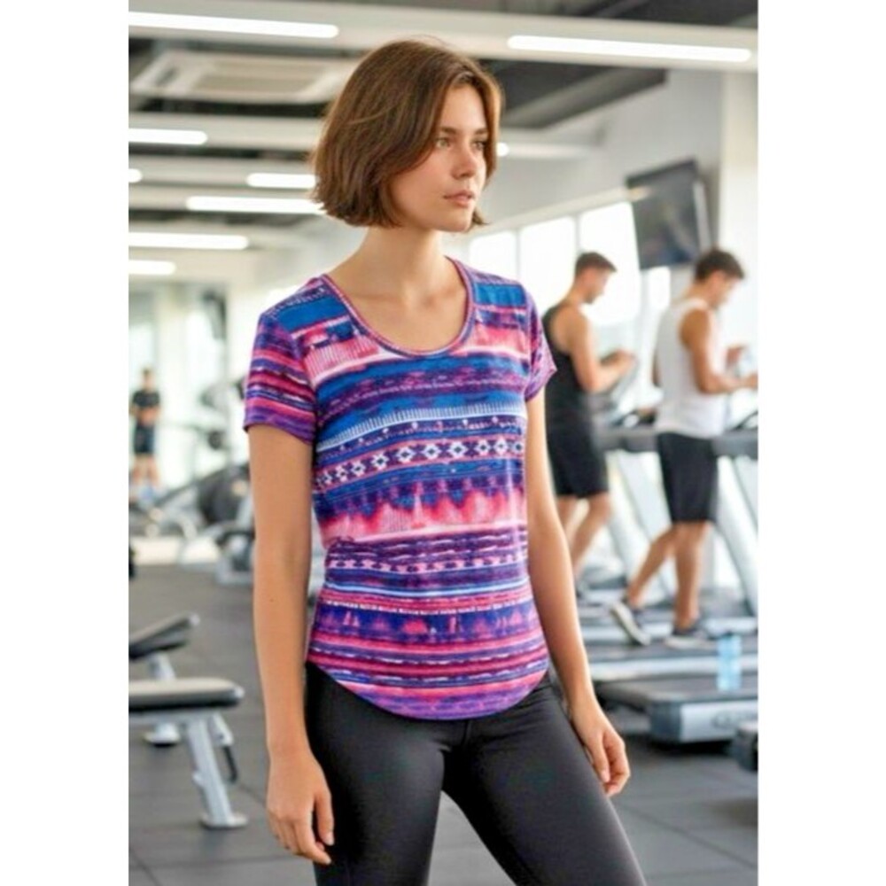 Title Nine womens stretch athletic top Small ruched sides gorpcore athleisure